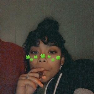 Meet your Posher, Takari